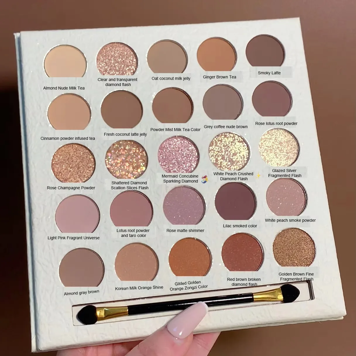 25-Color Eyeshadow Palette Ear - Eyeshadow Glitter Pigment review and price