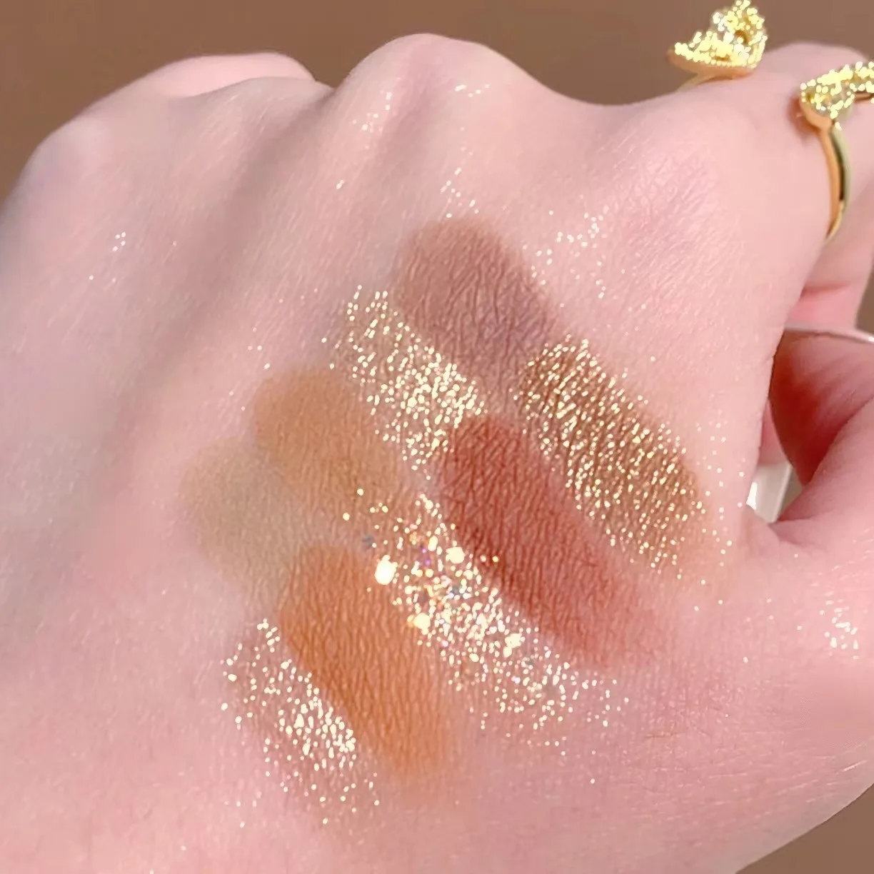 25-Color Eyeshadow Palette Ear - Eyeshadow Glitter Pigment review and price